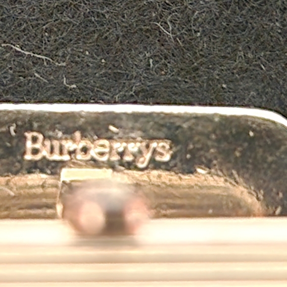 Burberry Blue Seahorse Cufflinks - Picture 7 of 7